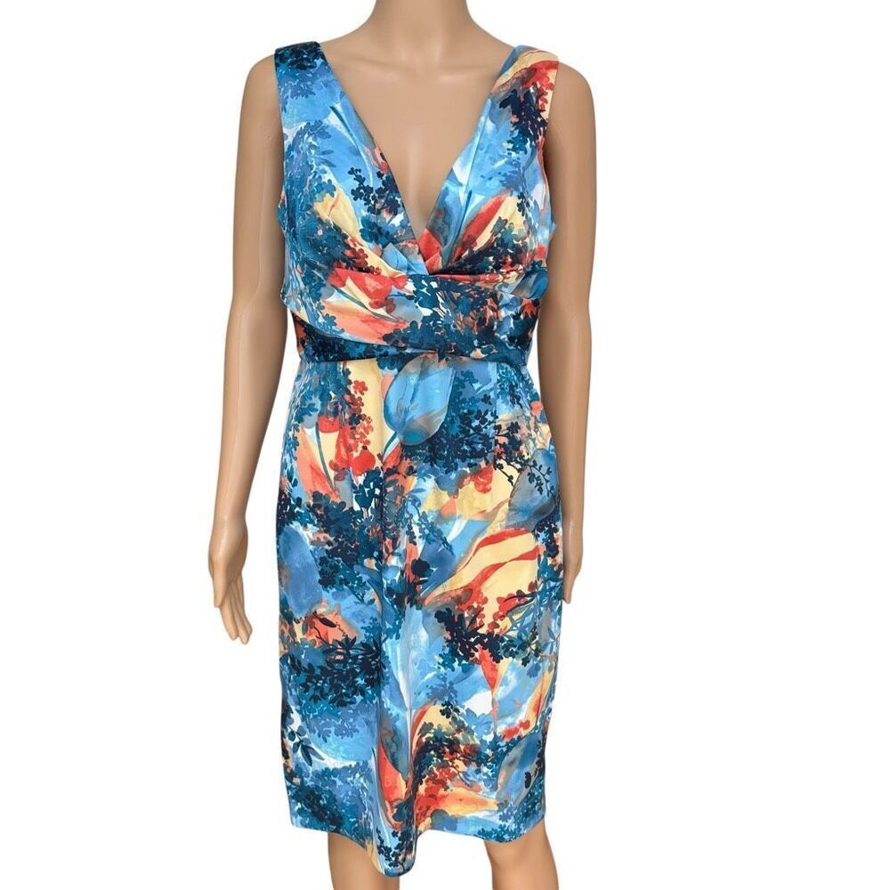 Donna Ricco dress vibrant floral print with a draped V-neckline size 10